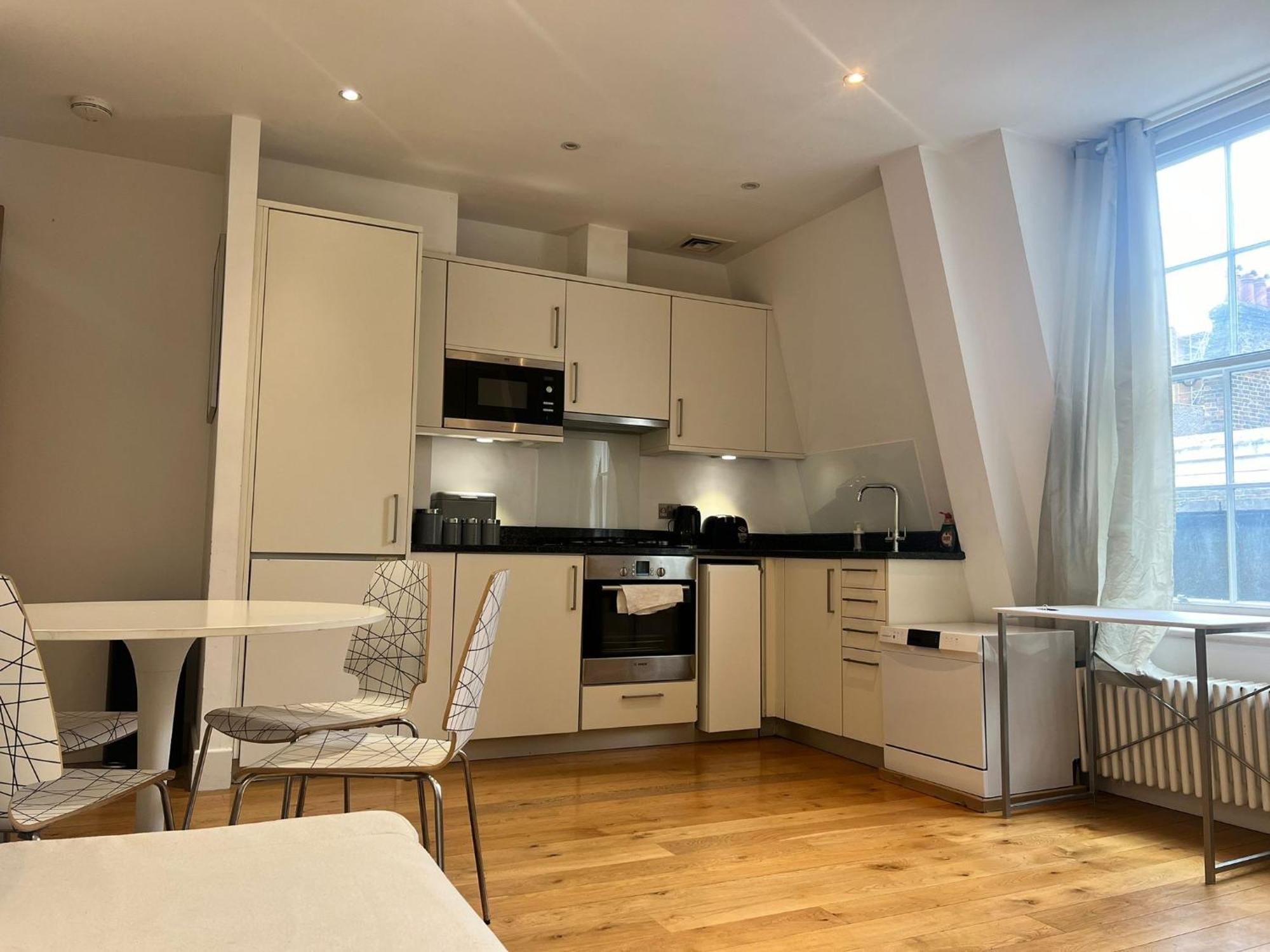 One Bedroom Apartment In Holborn London Exterior foto
